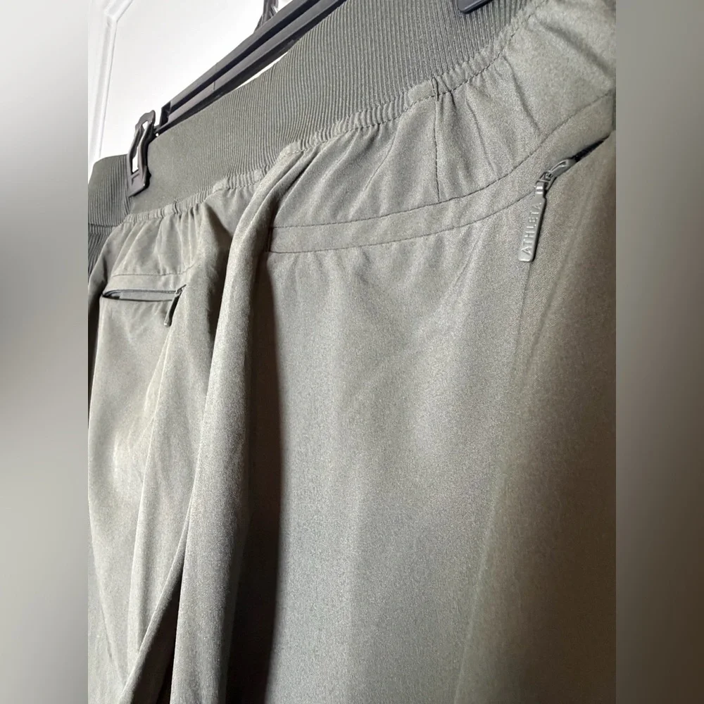 Athleta Sz 12 Brooklin Ankle Pants Mountain Green Travel Outdoor Minimal - Picture 3 of 6